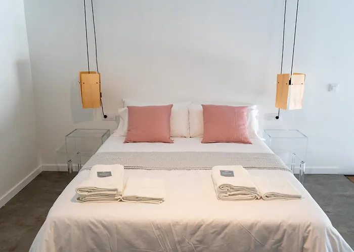 Pv Loft - Modernos Y Comodos Estudios Duplex Cerca A Russafa バレンシア
