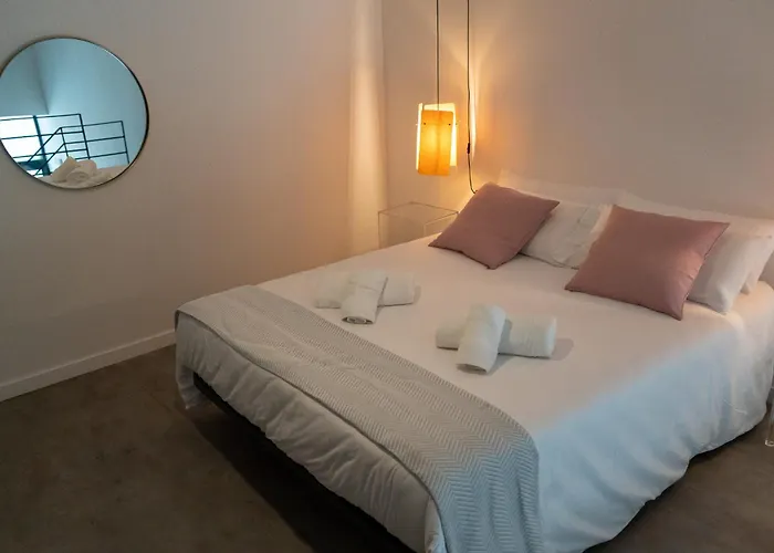 Pv Loft - Modernos Y Comodos Estudios Duplex Cerca A Russafa * バレンシア